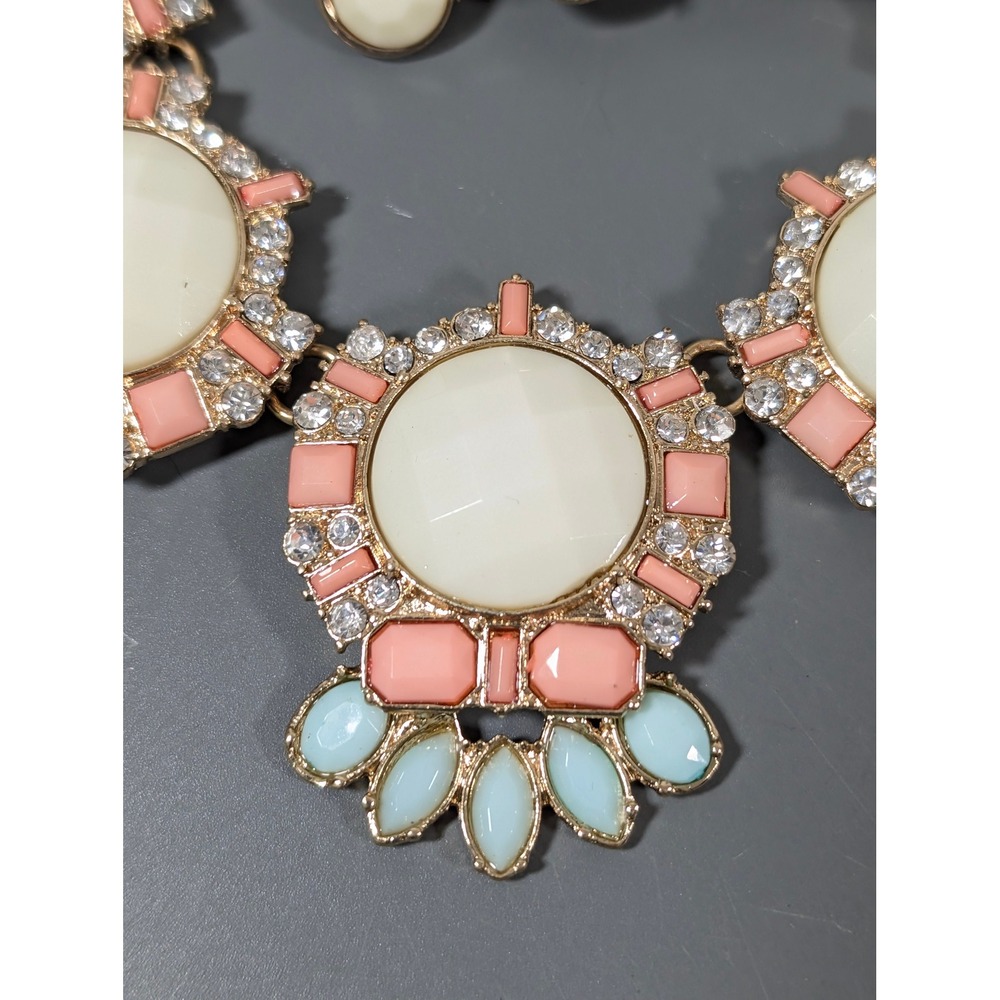 Zoe Accessories Blush Pink Mint Statement Necklace Earring Set 20" New - Picture 3 of 8